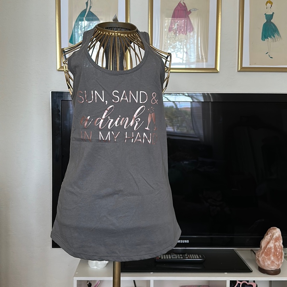 Grey Beach Tank